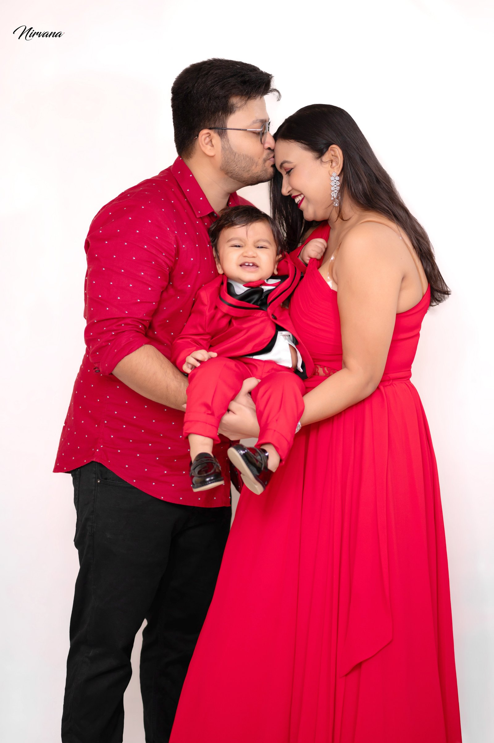 Family photography by Nirvana Photography Family photography by Nirvana Photography